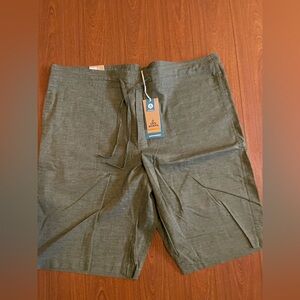 Men’s Prana Heather Green Shorts
